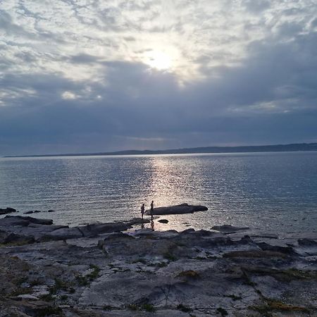 Appartamento Scoglio Elisabetta Calasetta Exteriér fotografie