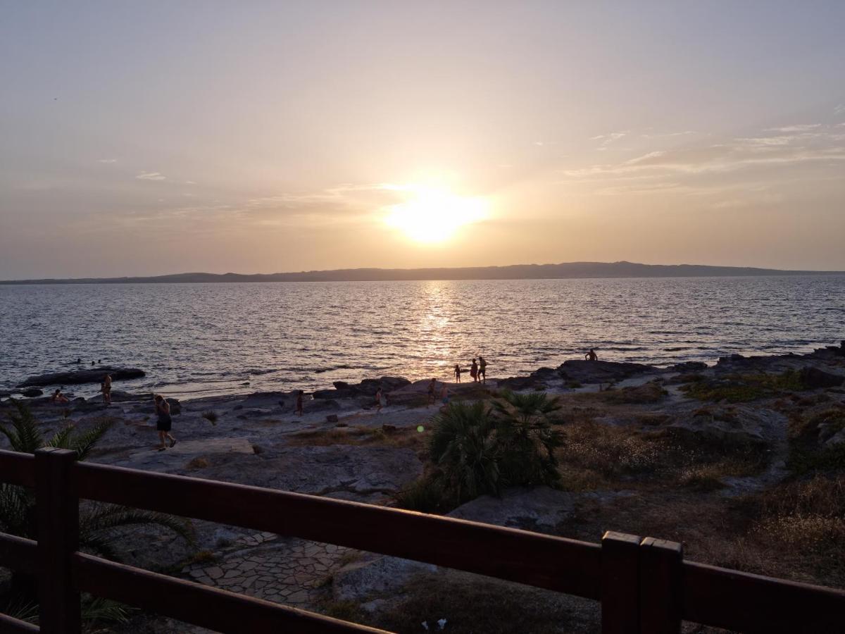 Appartamento Scoglio Elisabetta Calasetta Exteriér fotografie